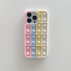 Husă iPhone 13, cu bule anti-stres, roz