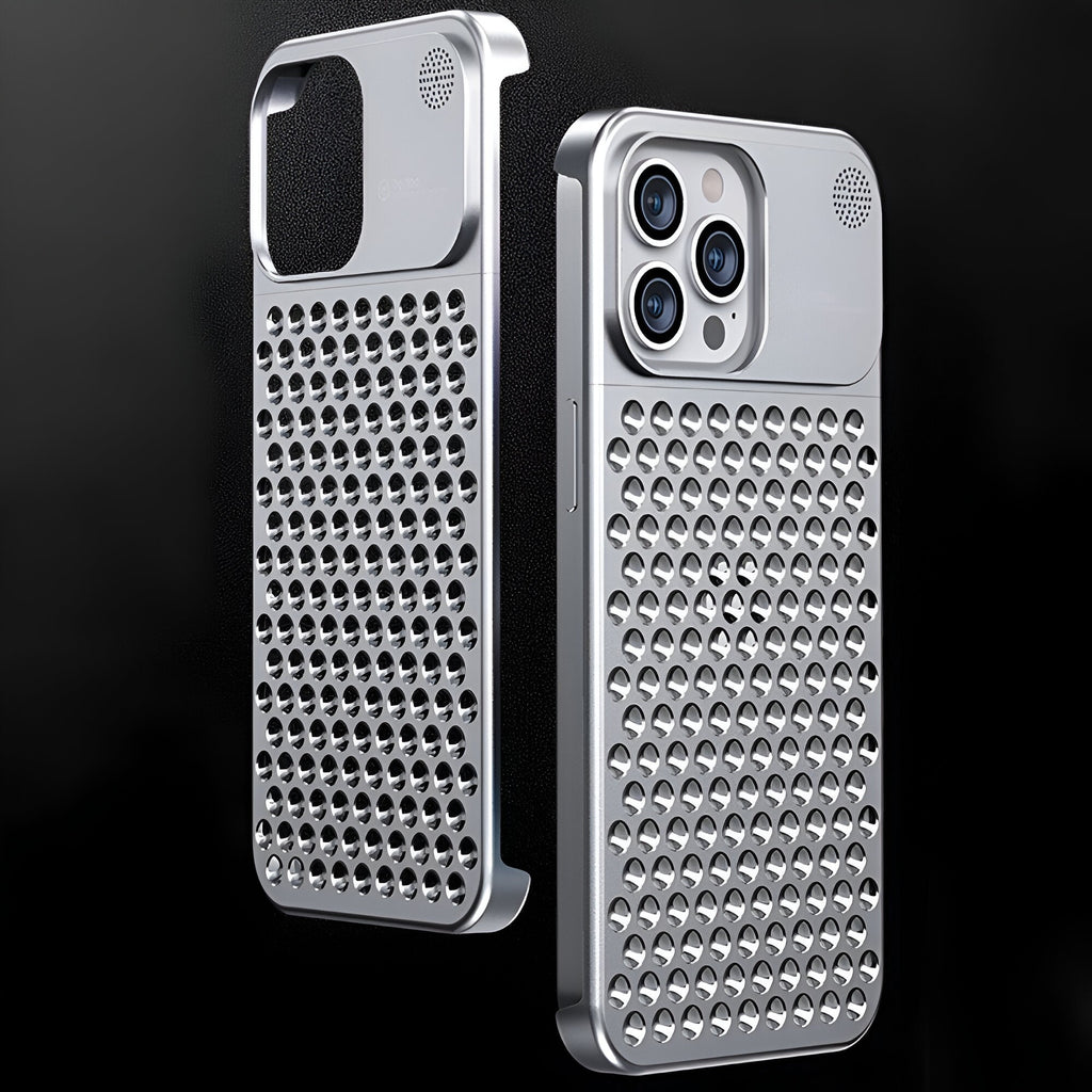 Husă iPhone 15 Pro Max, din aluminiu, perforată, argintiu