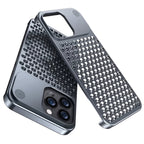 Husă iPhone 15 Pro Max, din aluminiu, perforată, gri