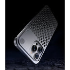 Husă iPhone 15 Pro Max, din aluminiu, perforată, gri