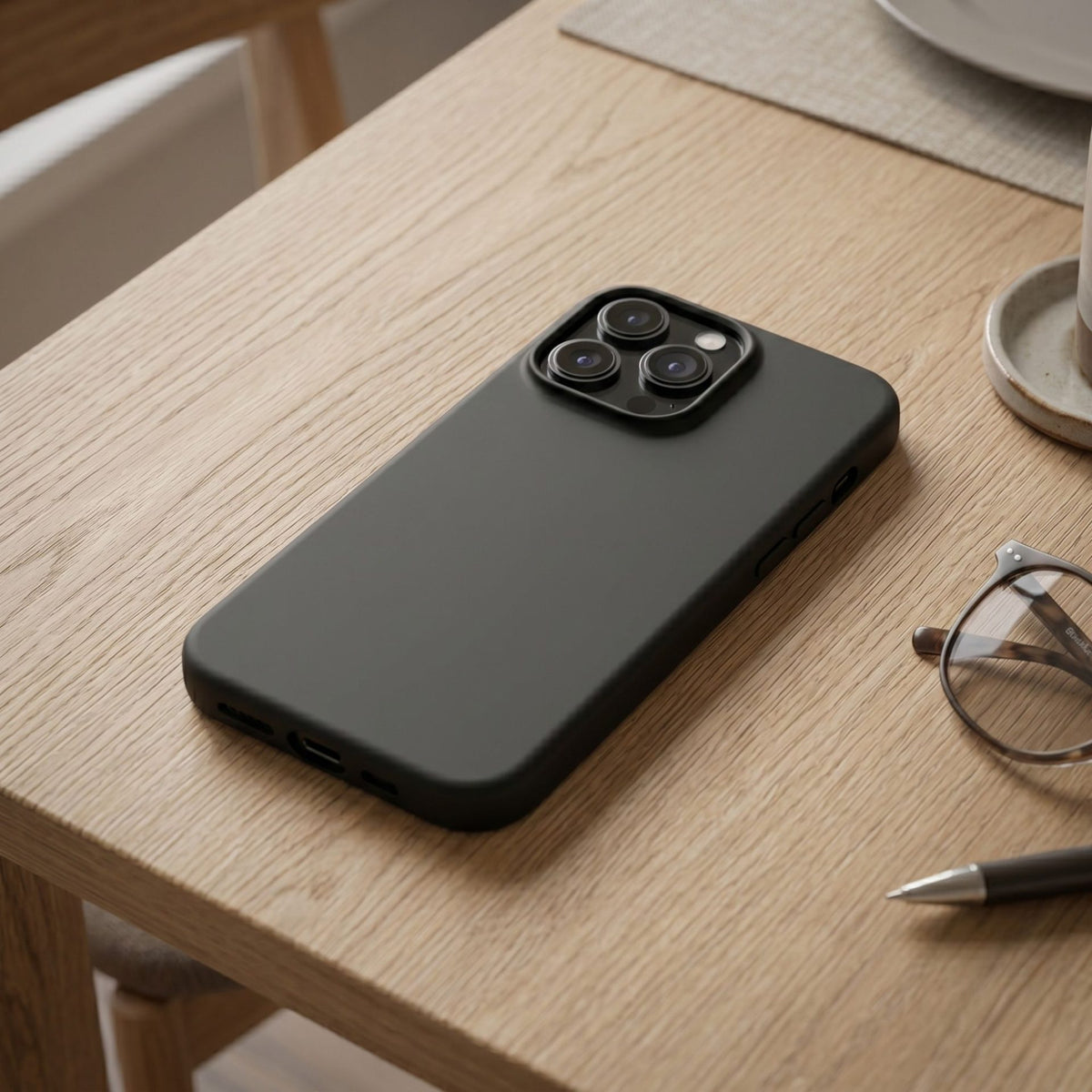 Husă iPhone 16 Pro Max, magnetică MagSafe, silicon, negru